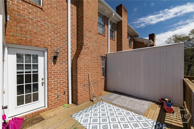 Photo - 156 Sleepy Creek Dr