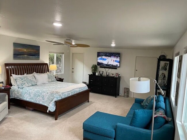 Photo - 5081 Foothill Blvd