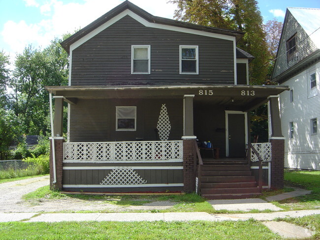 Building Photo - 813 Sheridan Ave Rental