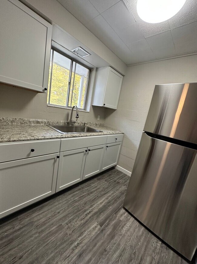 Photo - 420 Tinkler/509 Perrin-SHILO Unit 509 Perrin #4