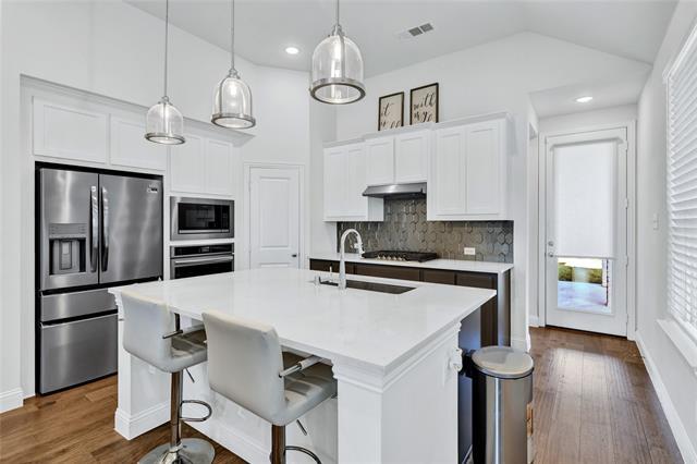 Photo - 8157 Mdw Vly Dr