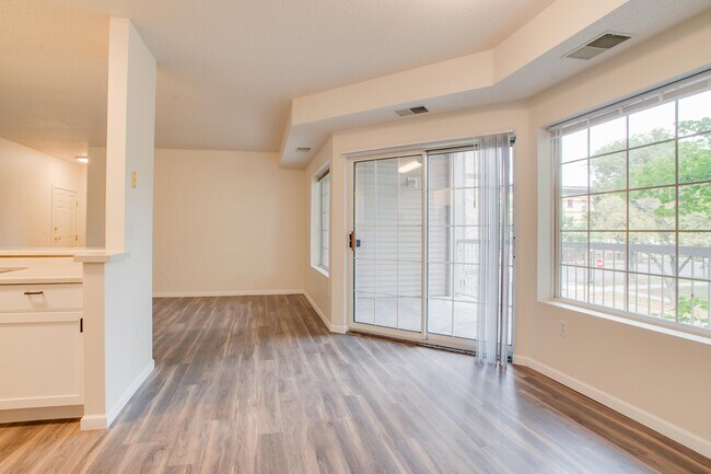 Photo - Park Ridge Apartments