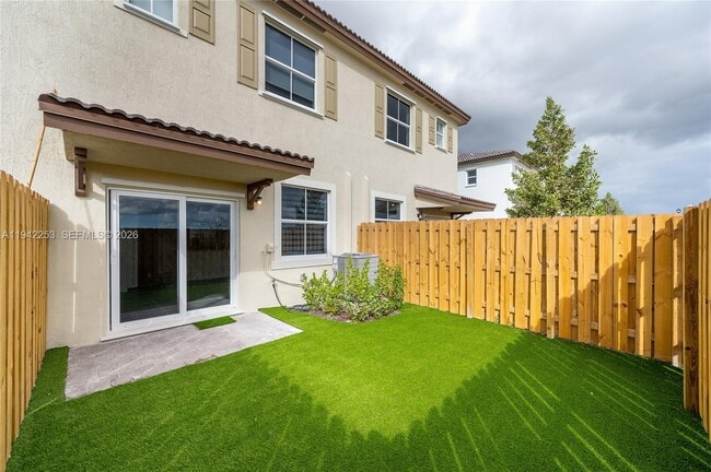 Photo - 2747 SE 26th Rd