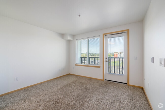 1BR, 1BA - 547SF - Living Room