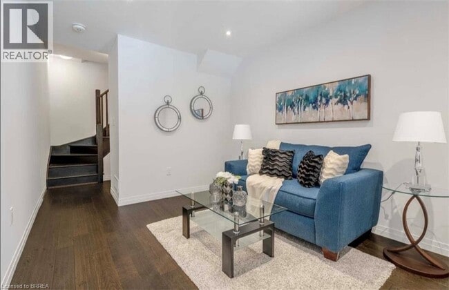 Photo - 17 Ritchie Ln