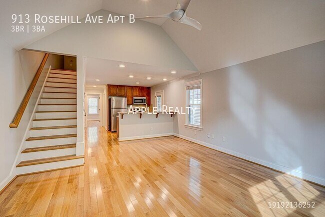 Photo - 913 Rosehill Ave