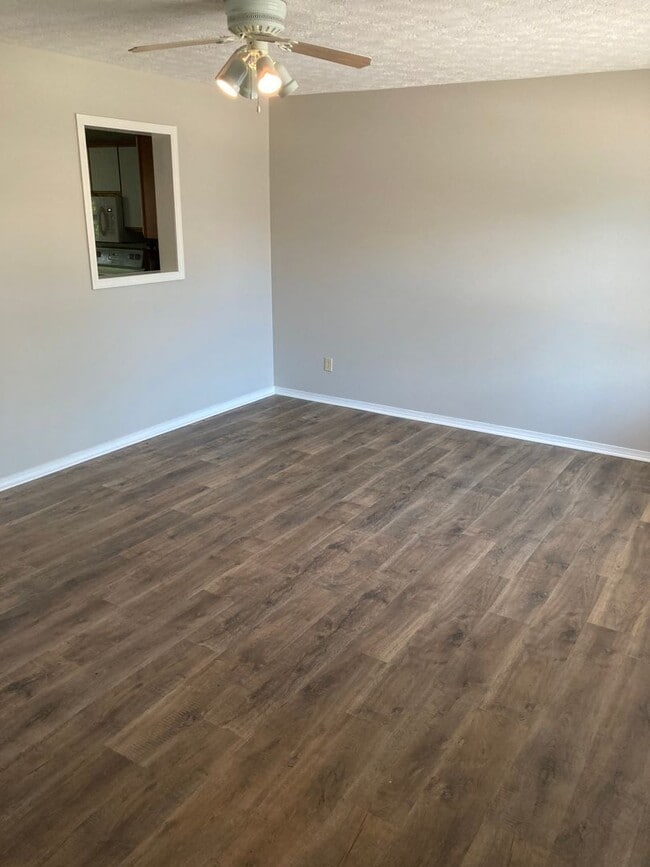 Photo - 3 Bedroom, 1.5 bath Home Unit A3