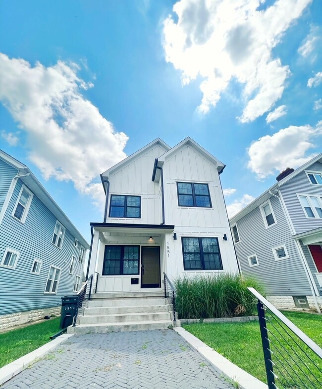 Building Photo - 1551 E Rich St Rental