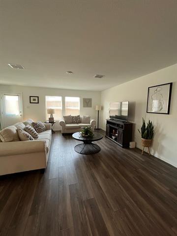 Photo - 9206 Marilyn Pl