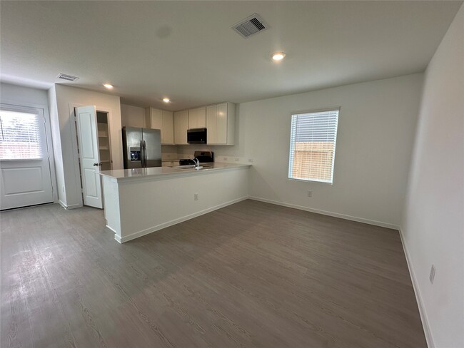 Photo - 13310 Rayhill Dr