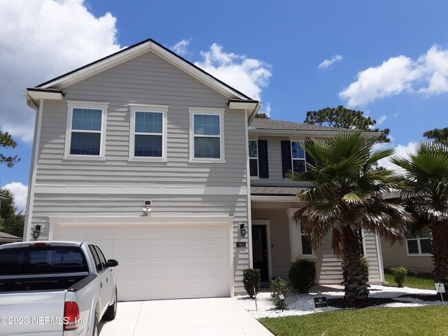 Photo - 742 Northside Dr S