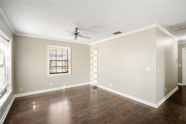 Photo - 3909 W Iowa Ave