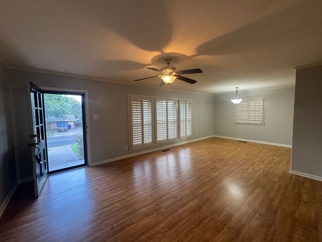Photo - Charming 3 Bedroom near Lake Waco