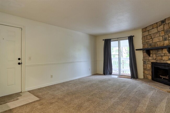 Photo - 8555 S Fairmount Dr