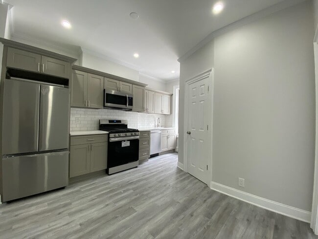 Photo - 338 2ND St Unit 2