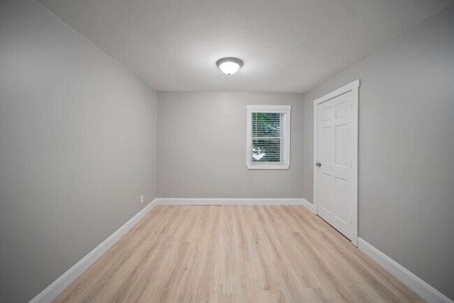 Photo - Perham Street