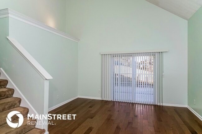 Photo - 10717 Bayport Rd