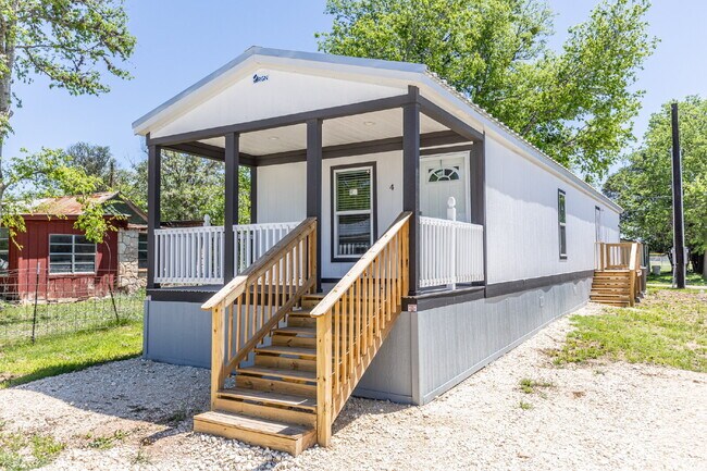 Photo - 193 Live Oaks St Unidad 4
