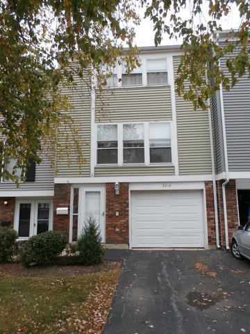 Photo - 2010 Oxford Ct Townhome