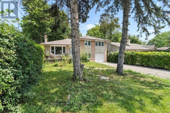 Photo - 231 Goulding Ave
