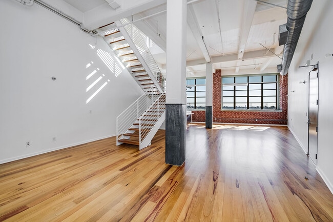 Photo - 1850 E Industrial St Condo Unit 706