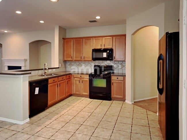 Photo - 13321 Evergreen Dr