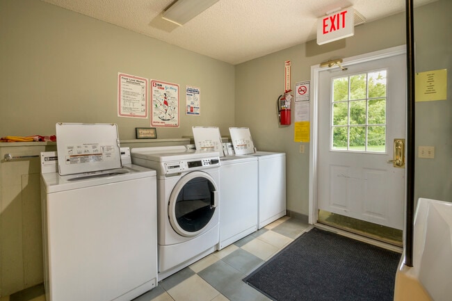 Photo - Creston Station Apartments