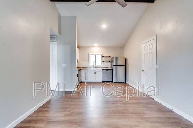 Photo - 615 N Elder St