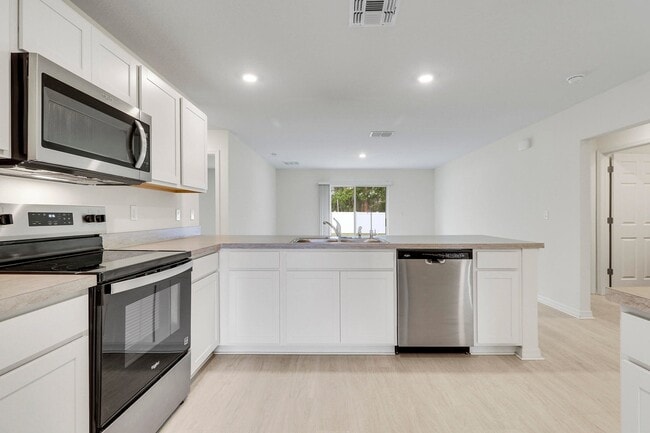 Photo - 3226 SW Nutley St