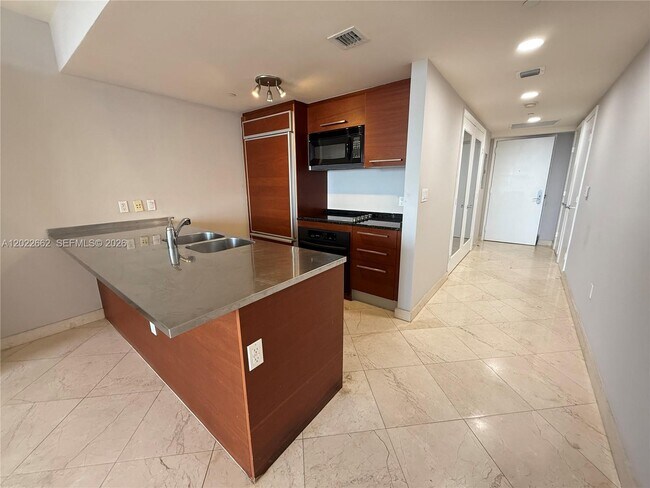 Photo - 1850 S Ocean Dr Unit 4009