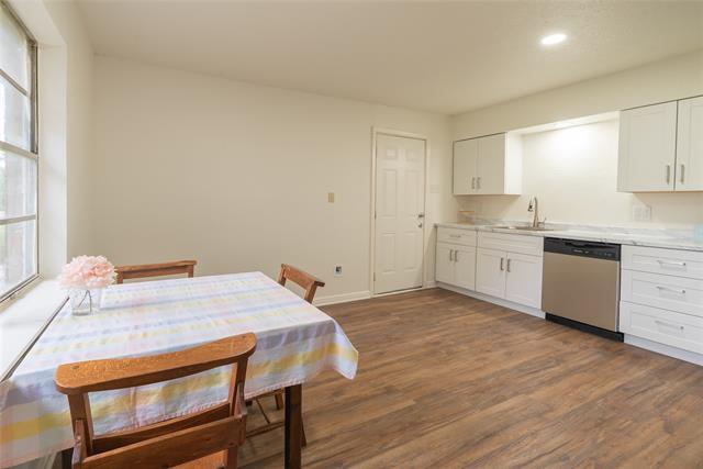 Photo - 306 W Marble St