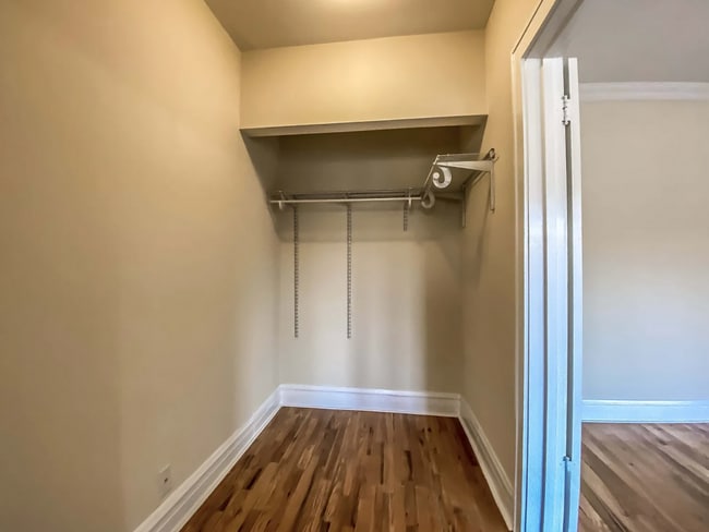 Photo - 4747 N Hermitage Ave