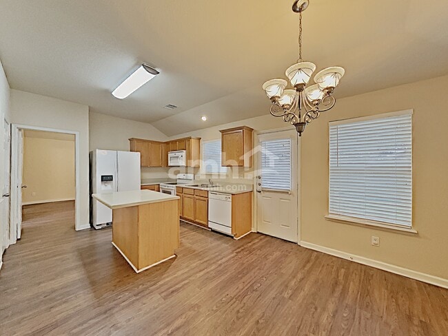 12019 Mill Summit