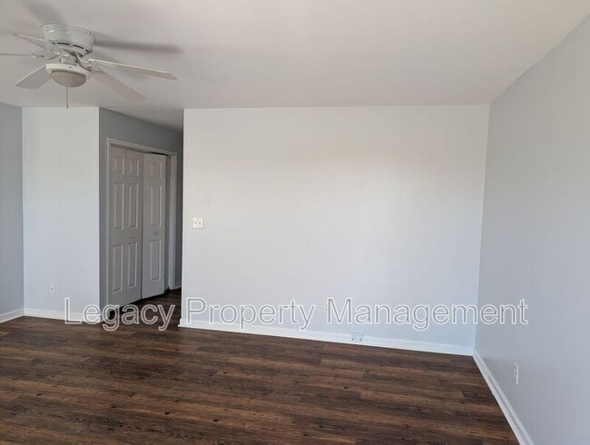 Photo - 527 S Anthony St