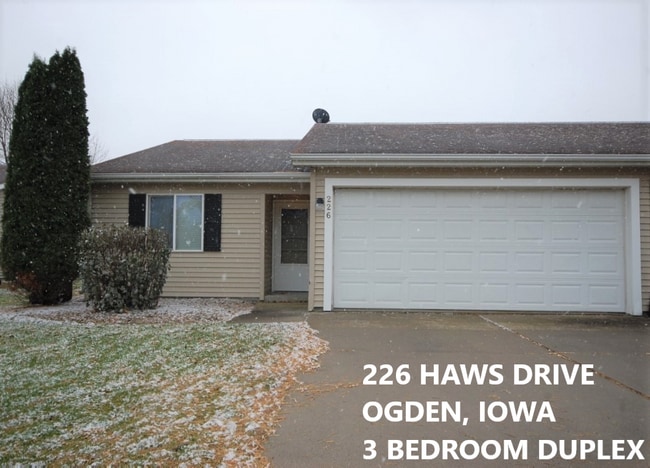 Building Photo - 226-228 Haws Unit 226 Haws