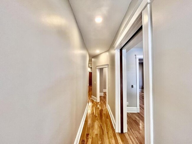 Photo - 3008 Cherokee St