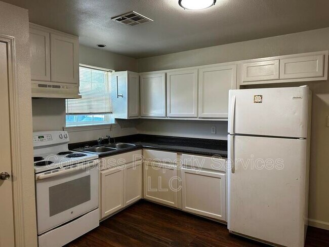 Photo - 507 Dunbar Ave