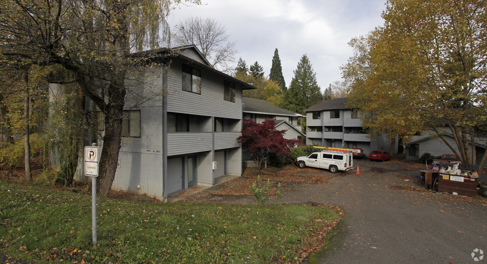 Photo - 4445-4483 SW Garden Home Rd