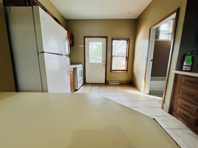 Entry - 2222 Walnut St Unit #1
