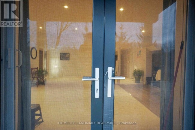 Photo - 48 Sir Stevens Dr