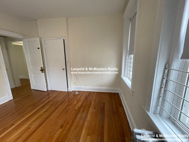 Photo - 130 Washington St
