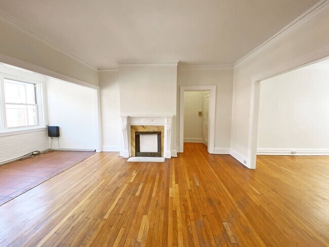 Photo - 5610 Elmer Street