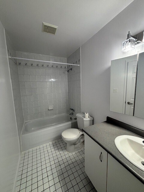 Photo - Greenvale Village