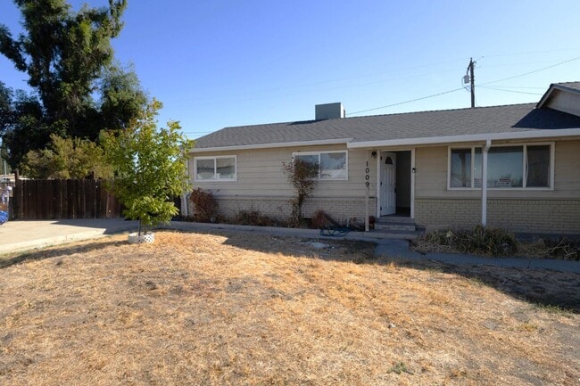 Photo - 1009 Avon Ct