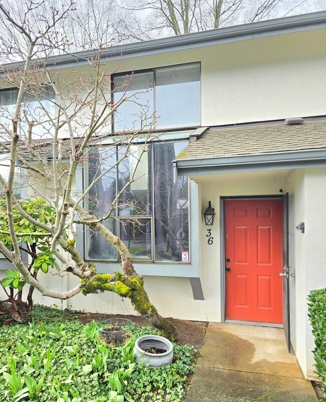 Photo - 2 Bedroom Townhome in Marysville Now Available!