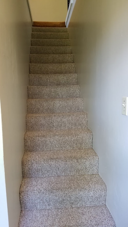 Stairway to Loft - 1301 Grace Ave Unit 2