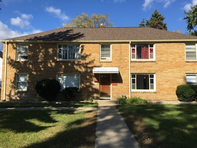 Photo - 947 Vassar Dr Unit Apartment 1