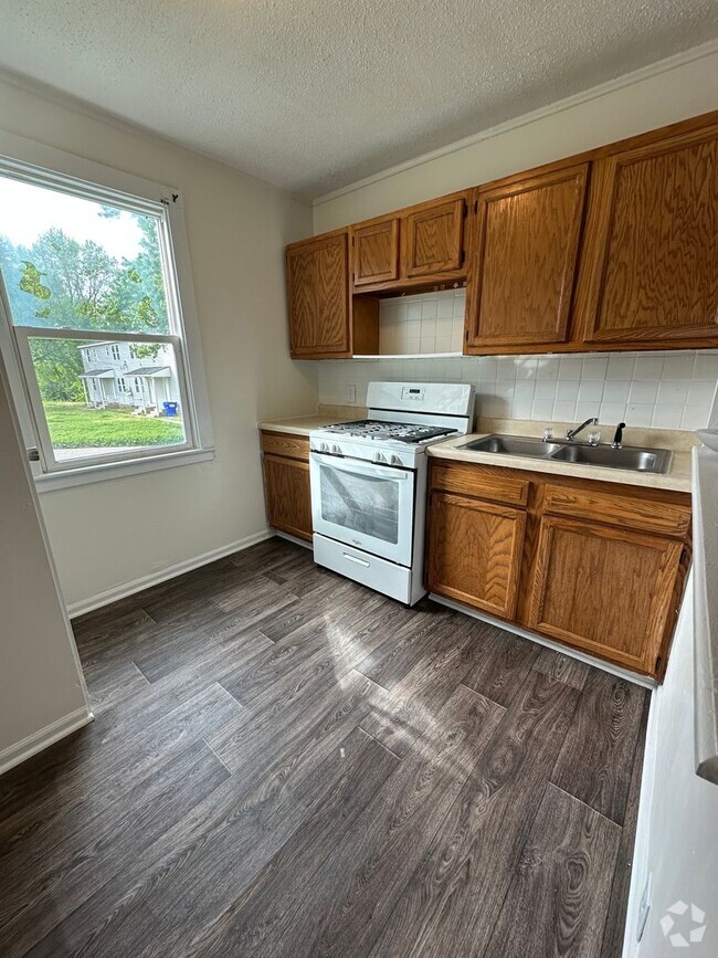 Building Photo - 29 Riley Manor Cir Rental