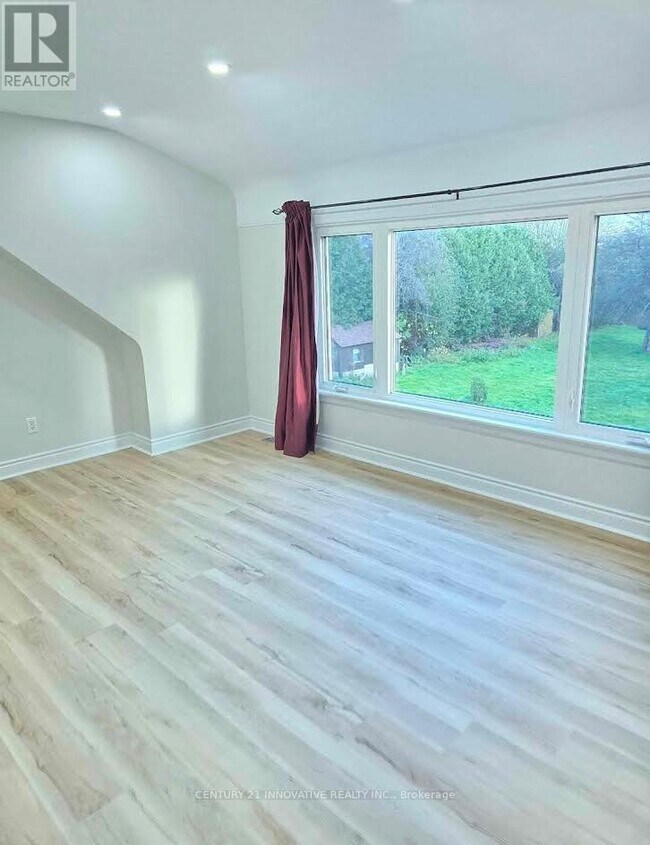 Photo - 1377 Stouffville Rd