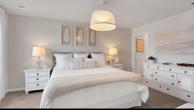267 Hermosa Dr